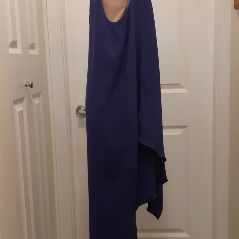 LADIES DRESS - Picture 3 of 5